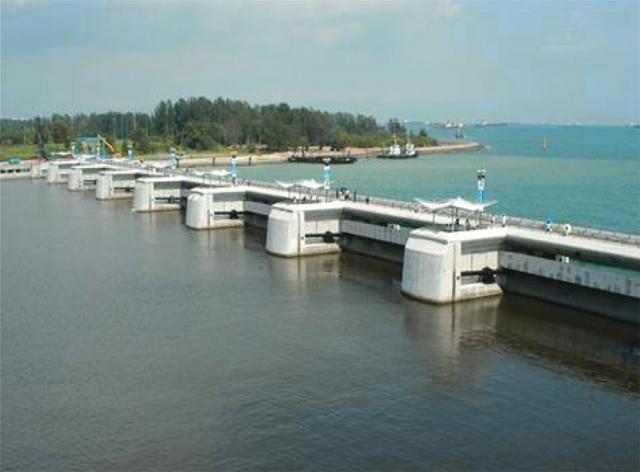 Singapore Marina Barrage